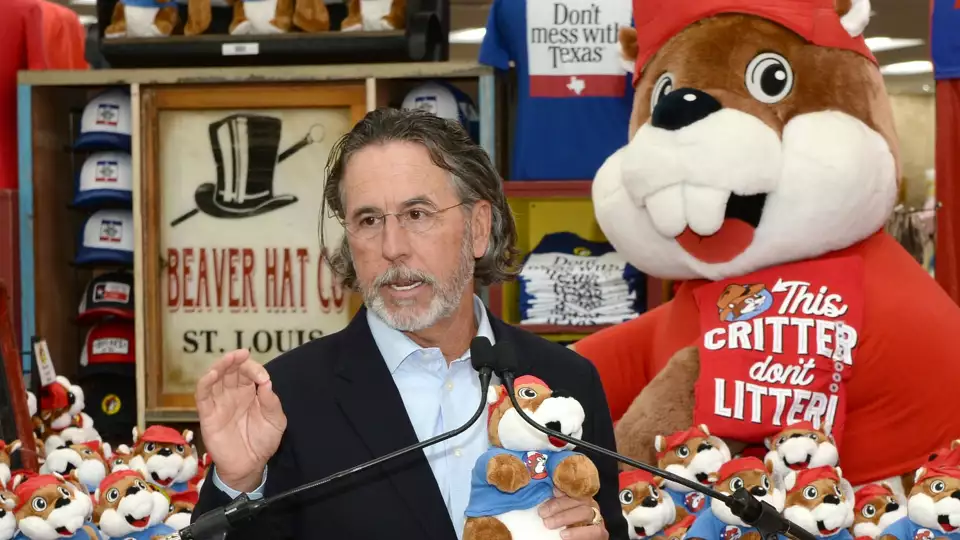 Arch Aplin III at Buc-ee's