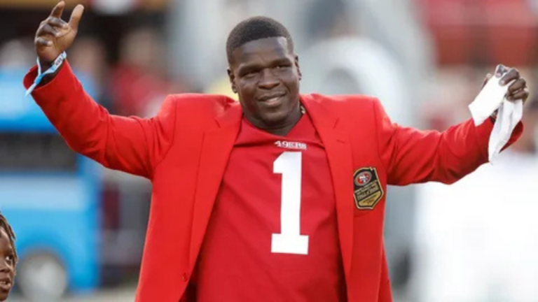 Frank Gore celebrating a victory during an NFL game