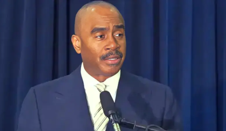 Gino Jennings Net Worth 2026: Bio, Age and How Much Does He Earn?