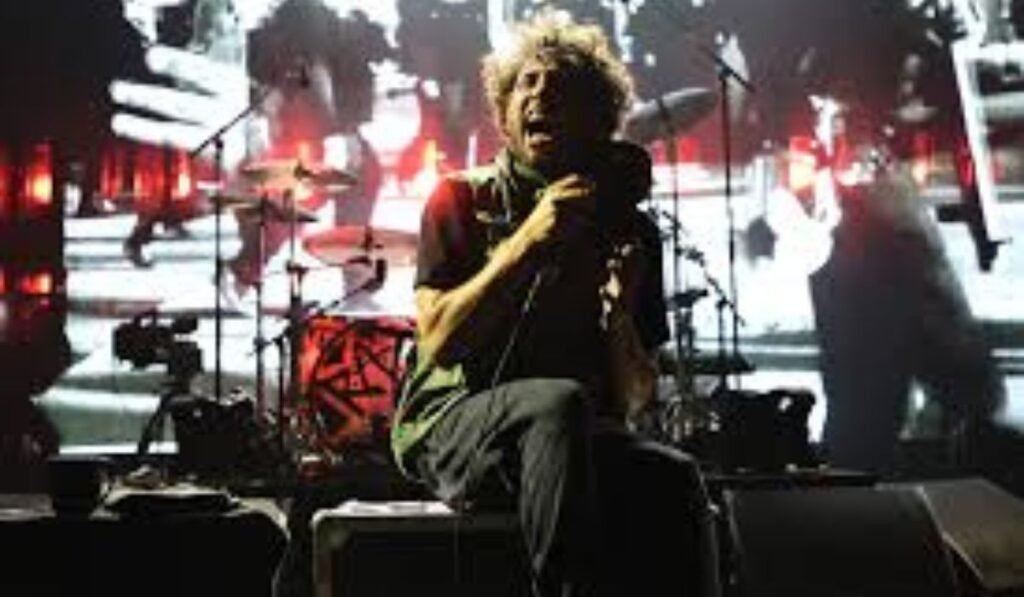 The legs Injury, RATM's End & Zack de la Rocha Today