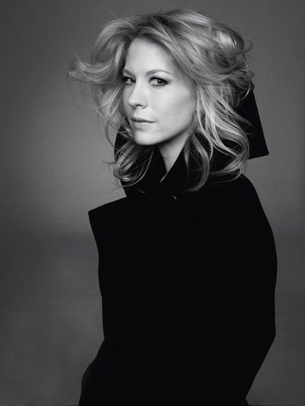 Jenna Elfman net worth, biography and career