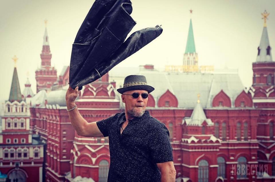 Michael Rooker Lifestyle