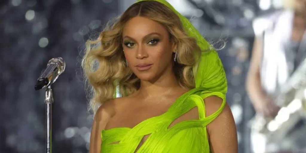 Beyoncé in RENAISSANCE WORLD TOUR